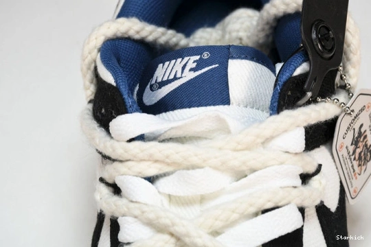 Dunk Nike Low Retro DV0834-101 SE 1011